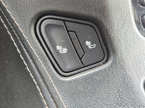 Used 2017 Chevrolet Tahoe LT w/ LT Signature Package image 33