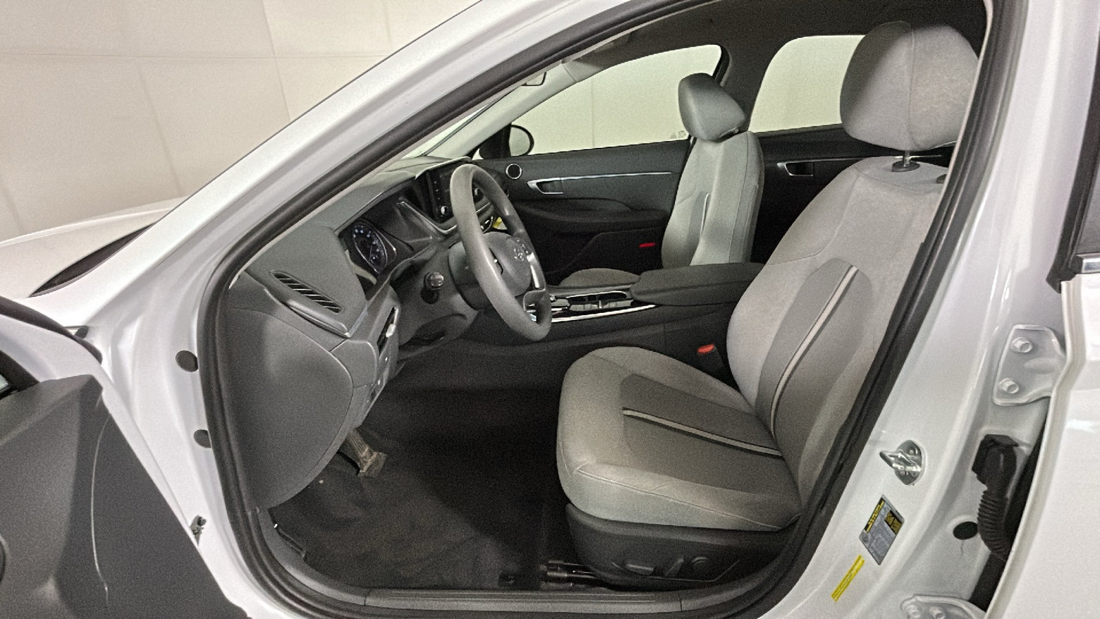 Used 2020 Hyundai Sonata SEL FWD image 14
