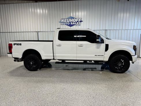 Used 2021 Ford F250 Lariat AWD/4WD image 1
