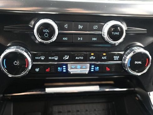 Used 2023 Ford F150 Lariat w/ Equipment Group 502A High image 13