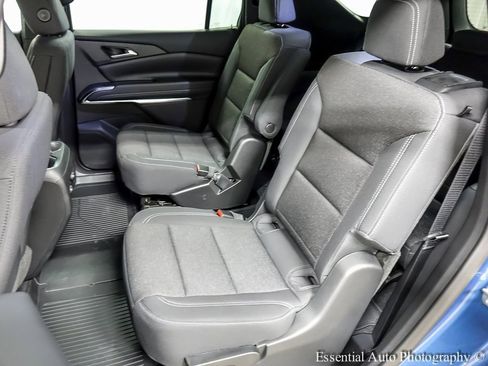 New 2026 Chevrolet Traverse LT w/ Driver Confidence Package image 10