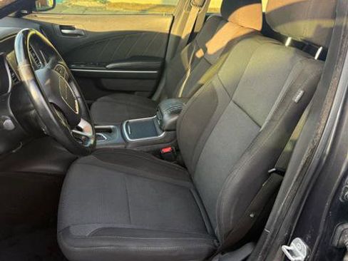 Used 2018 Dodge Charger SXT Plus w/ Navigation & Travel Group image 11