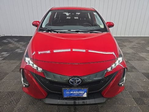 Used 2021 Toyota Prius Prime Limited FWD image 8