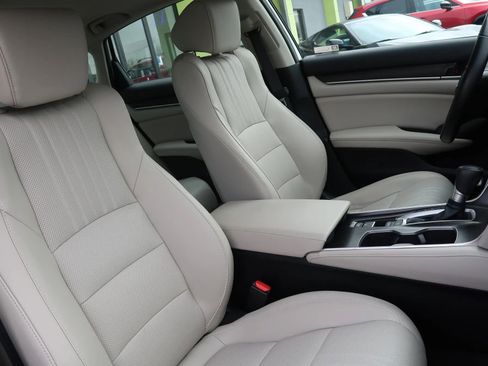 Used 2021 Honda Accord EX-L image 26
