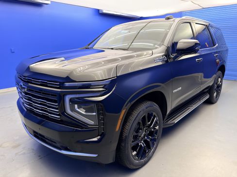 New 2026 Chevrolet Tahoe High Country w/ Sun And Tow Package AWD/4WD image 4