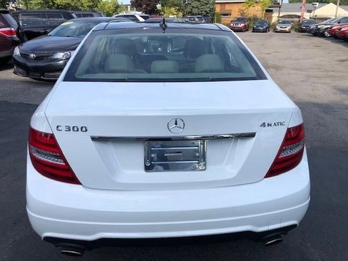Used 2013 Mercedes-Benz C 300 4MATIC Sedan image 4