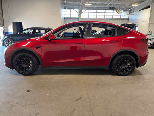Used 2024 Tesla Model Y Long Range RWD image 6