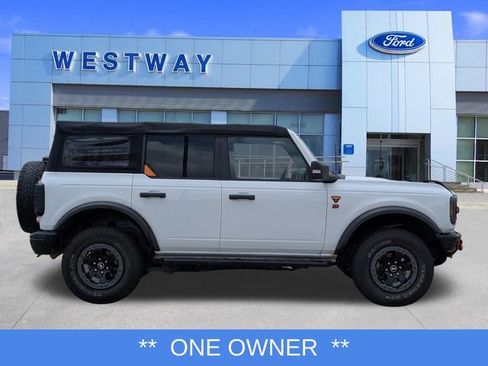 Used 2022 Ford Bronco Badlands AWD/4WD image 2
