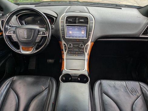 Used 2020 Lincoln Nautilus Reserve w/ Cargo Utility Package image 16