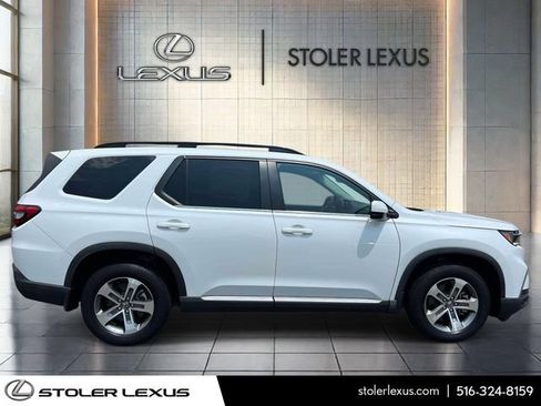Used 2023 Honda Pilot EX-L image 5