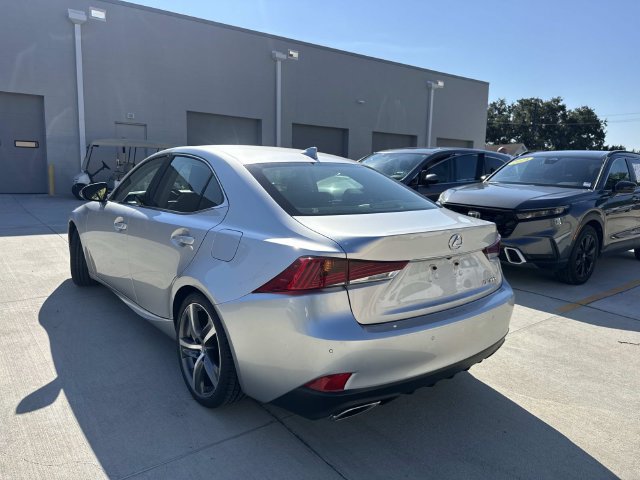 Used 2020 Lexus IS 300 w/ Premium Package RWD image 5