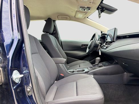 Used 2024 Toyota Corolla LE FWD image 27