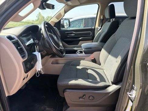 Used 2021 RAM 1500 Big Horn AWD/4WD image 4