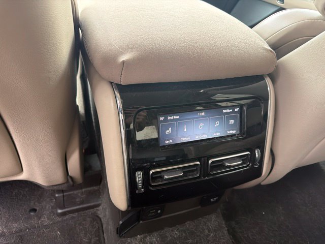 Used 2022 Lincoln Aviator Reserve w/ Equipment Group 201A AWD/4WD image 16