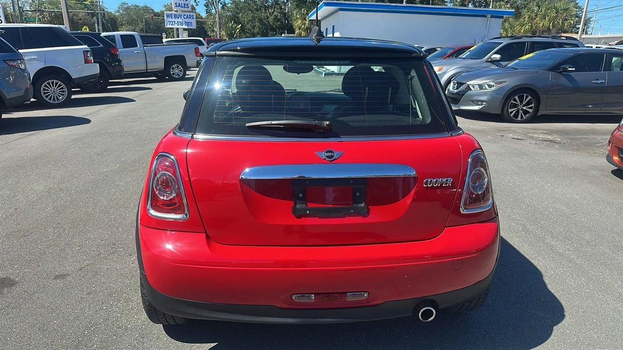 Used 2011 MINI Cooper Hardtop FWD image 8
