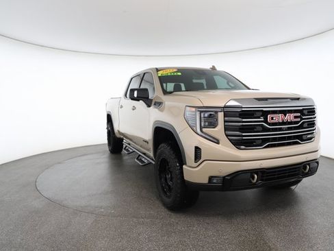 Used 2022 GMC Sierra 1500 AT4 w/ Technology Package image 28