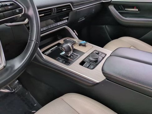 Used 2024 MAZDA CX-90 3.3 Turbo w/ Preferred Plus image 28