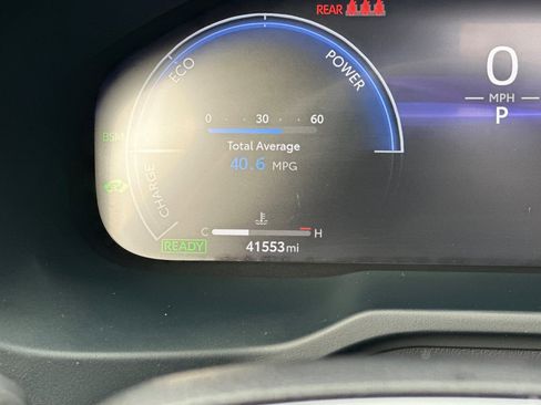 Used 2024 Toyota RAV4 XSE w/ Advanced Technology Package image 25