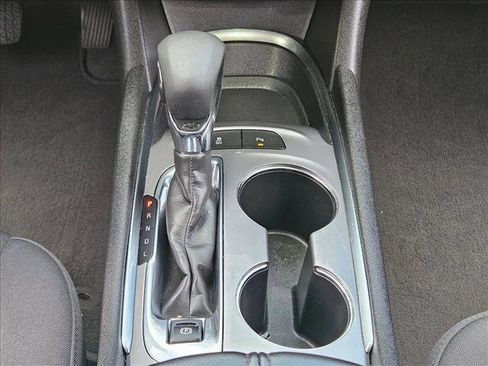 Used 2024 Chevrolet Malibu LT image 16