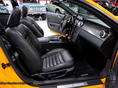 Used 2008 Ford Mustang Shelby GT500 RWD image 24
