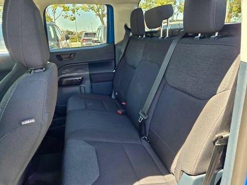 Certified 2025 Ford Maverick XL FWD image 14