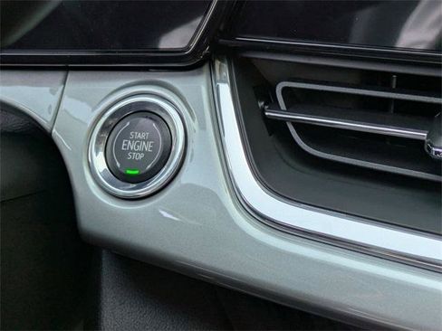 New 2026 Chevrolet Trax LT w/ Driver Confidence Package image 20