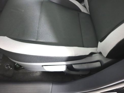 Certified 2025 Nissan Versa S w/ Trunk Package image 17