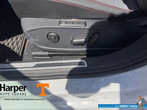 Used 2025 Volkswagen Jetta GLI Autobahn w/ GLI Black Package image 18