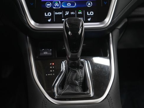Used 2021 Subaru Outback Limited AWD/4WD image 19