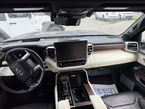 Used 2024 Toyota Sequoia Capstone AWD/4WD image 7
