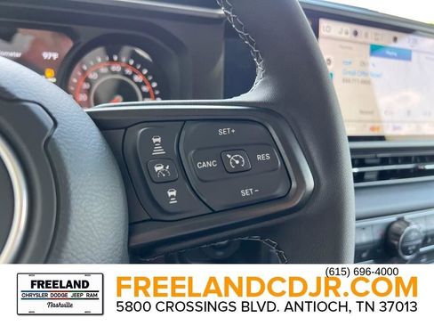 New 2025 Jeep Gladiator Sport image 13