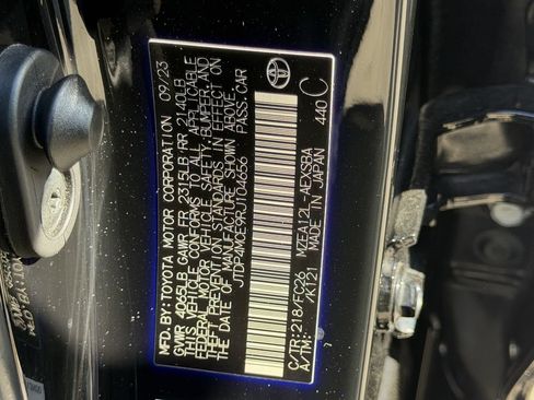 Certified 2024 Toyota Corolla SE w/ SE Premium Package FWD image 13