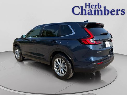 Used 2024 Honda CR-V EX image 3