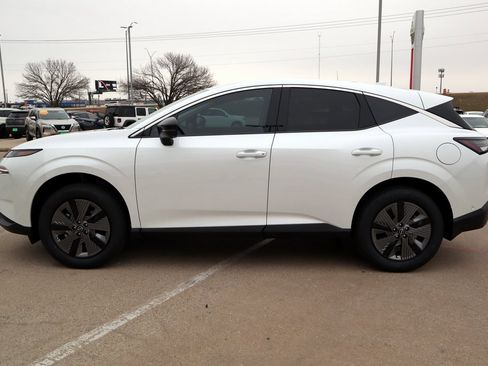 New 2025 Nissan Murano SL image 2