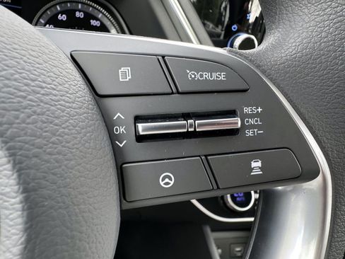 Used 2023 Hyundai Sonata SEL FWD image 17