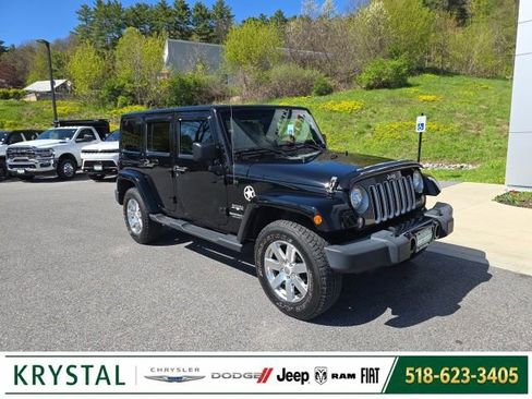 Certified 2017 Jeep Wrangler Unlimited Sahara w/ Dual Top Group AWD/4WD image 1
