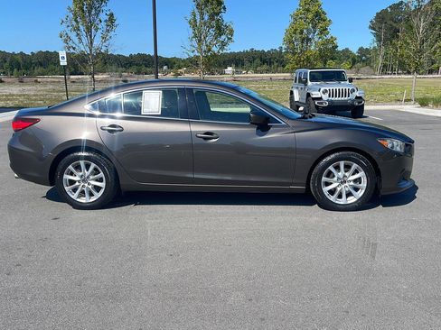 Used 2017 MAZDA MAZDA6 Sport image 8