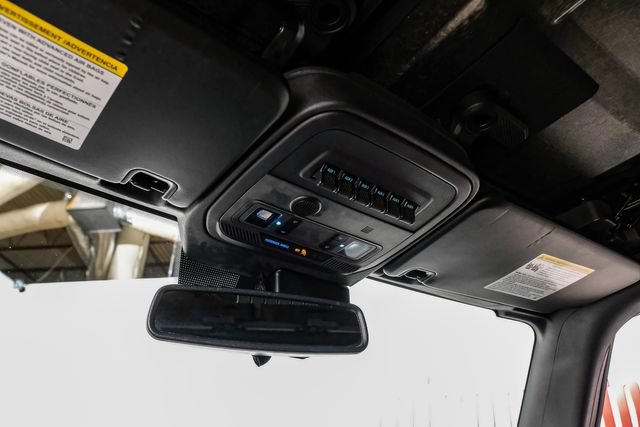 Used 2022 Ford Bronco Badlands w/ Sasquatch Package AWD/4WD image 33
