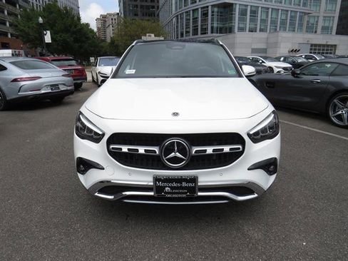 Used 2025 Mercedes-Benz GLA 250 4MATIC image 6