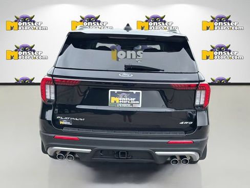Used 2025 Ford Explorer Platinum w/ Ultimate Package AWD/4WD image 6