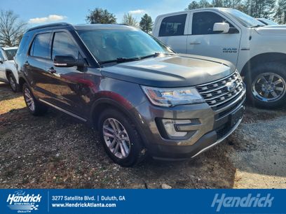 Used 2017 Ford Explorer XLT w/ Equipment Group 202A