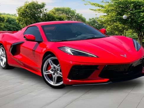 Used 2021 Chevrolet Corvette Stingray Preferred Conv w/ Z51 Performance Package RWD image 3