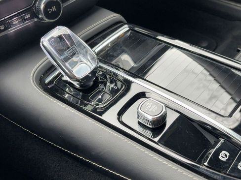 Certified 2024 Volvo V60 T8 Polestar image 17