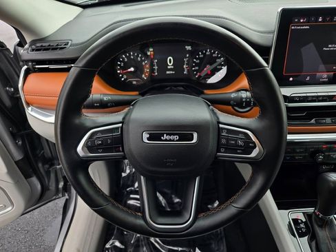 Used 2022 Jeep Compass Limited w/ Sun and Sound Group image 33