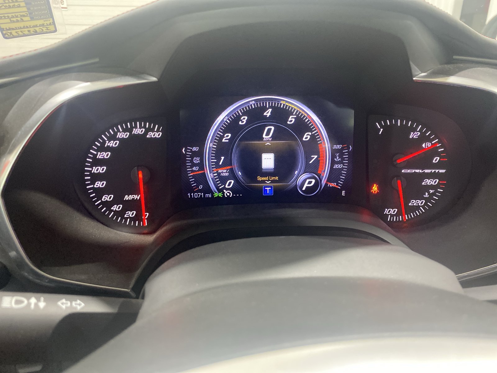 Used 2017 Chevrolet Corvette Stingray Convertible RWD image 18