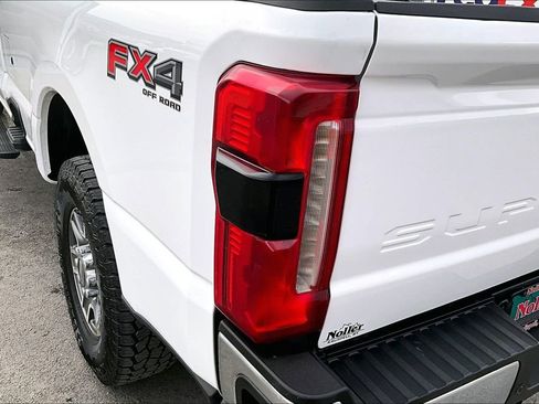 Used 2023 Ford F250 Lariat w/ Tow Technology Package image 31