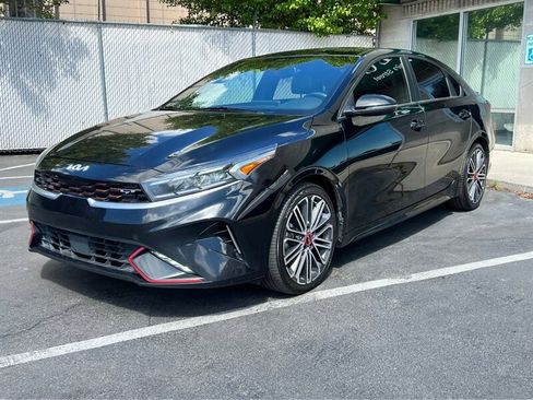 Used 2023 Kia Forte GT w/ GT2 Package image 3