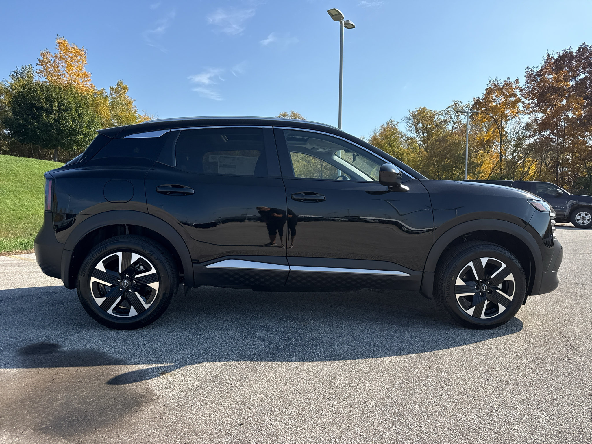New 2027 Nissan Kicks SV AWD/4WD image 18
