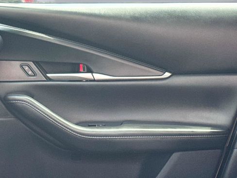 Certified 2022 MAZDA CX-30 AWD 2.5 S w/ Select Package image 19