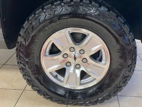 Used 2018 Chevrolet Silverado 1500 LTZ image 32